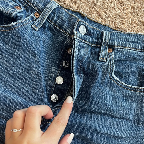 levi’s 501 shorts - Picture 5 of 6